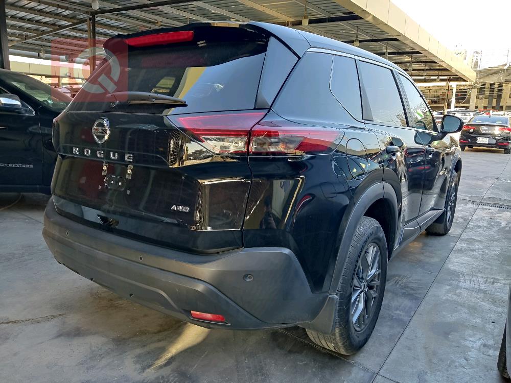Nissan Rogue